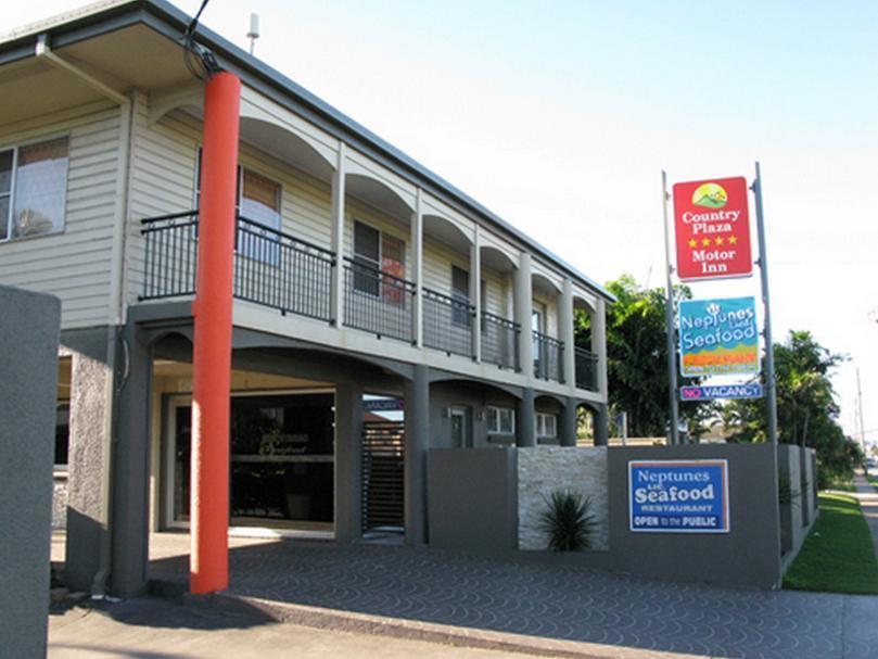 Country Plaza Motor Inn Mackay Buitenkant foto